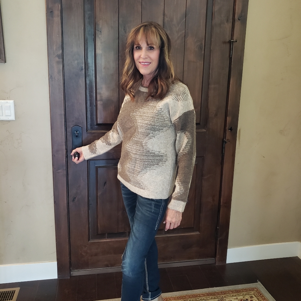 Mystree Gray Sweater NWT